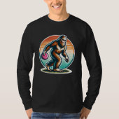 Retro Bigfoot Sasquatch Disc Golf T-shirt (Voorkant)