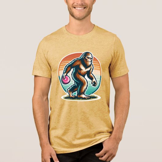 Retro Bigfoot Sasquatch Disc Golf Tri-Blend Shirt (Voorkant)