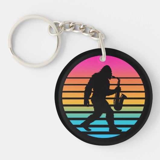 Retro Bigfoot Saxofoon Zonsondergang Sleutelhanger (Voorkant)