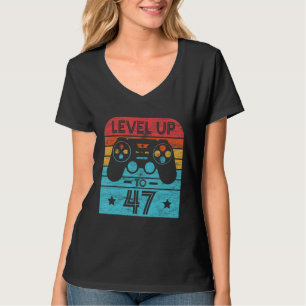 Retro Birthday Video Game 47 jaar oud gamerniveau T-shirt