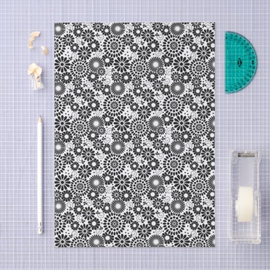 Retro Black and White Chic Folk Flowers Pattern Tissuepapier (Craft)