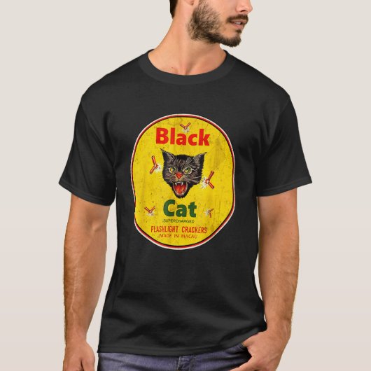 Retro Black Cat Firecrackers  T-shirt (Voorkant)