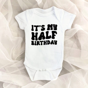 Retro Black is mijn halve verjaardag 6 maanden mij Romper