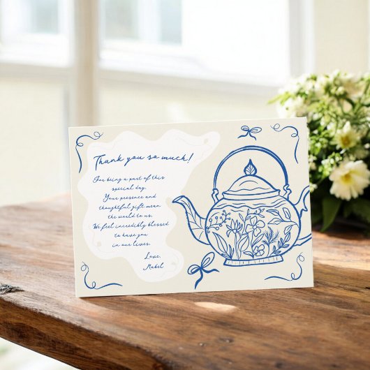 Retro blauwe strikken theepot baby is het brouwen  bedankkaart