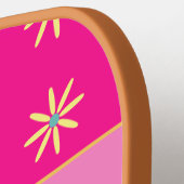 Retro Bloem Gepersonaliseerde Naam Hot Pink Pickleball Paddle (Links Detail)