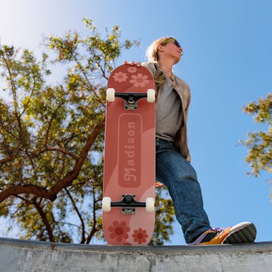 Retro Bloem Naam Oranje Persoonlijk Skateboard (Buiten 1)