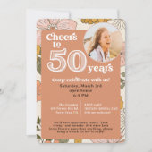 Retro Bloemen 50e Verjaardag Uitnodiging met foto (Voorkant)