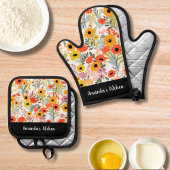 Retro Bloemen Patroon Gepersonaliseerde Naam Keuke Ovenwant & Pannenlap Set