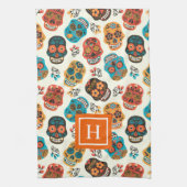 Retro bloemenschedels patroonmonogram theedoek (Verticaal)