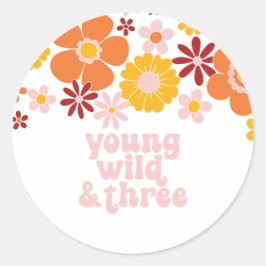 Retro bloemige Young Wild drie verjaardag Ronde Sticker