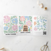 Retro Boho Chic Abstracte Bloemen Trouwdetails Drieluik Uitnodiging (Binnen)
