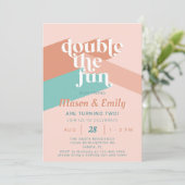 Retro Boho Double the Fun Twins Verjaardag Kaart (Staand voorkant)