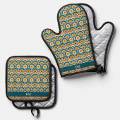 Retro Boho Sinaasappel Blauw Zonpatroon Monogram Ovenwant & Pannenlap Set (Voorkant / Achterkant)