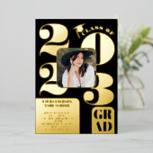 Retro bold 2023 gouden zwarte 5 foto's afstuderen folie uitnodiging (Staand Voorkant)
