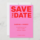 Retro Bold Hot Roze & Rode Typografie Huwelijk Save The Date (Voorkant)