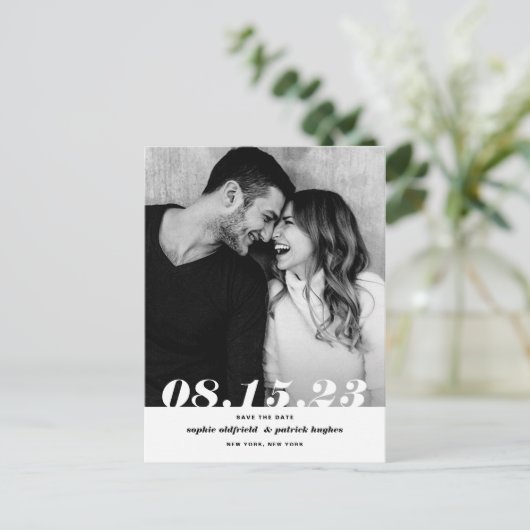Retro Bold Italic Typography Photo Save the Date Aankondigingskaart (Staand voorkant)