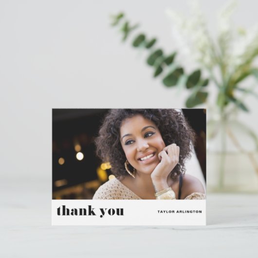 Retro Bold Typography Black Afstuderen Bedankt Briefkaart (Staand voorkant)