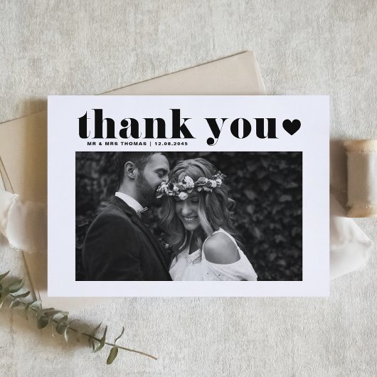 Retro Bold Typography Black Heart Photo Wedding Bedankkaart