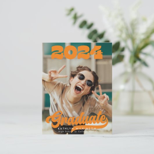 Retro Bold Typography Trendy Photo Fun Afstuderen Uitnodiging Briefkaart (Staand voorkant)