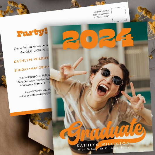 Retro Bold Typography Trendy Photo Fun Afstuderen Uitnodiging Briefkaart