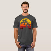 Retro Bonsai Tree Vintage Sunset Bonsai T-shirt (Voorkant volledig)