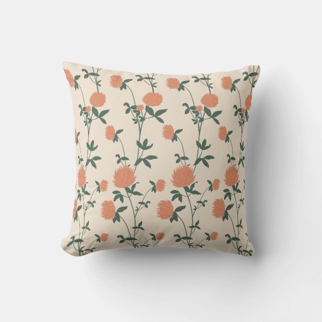 Retro Botanical Meadow Clover | Sunbaked Clay Kussen (Voorkant)
