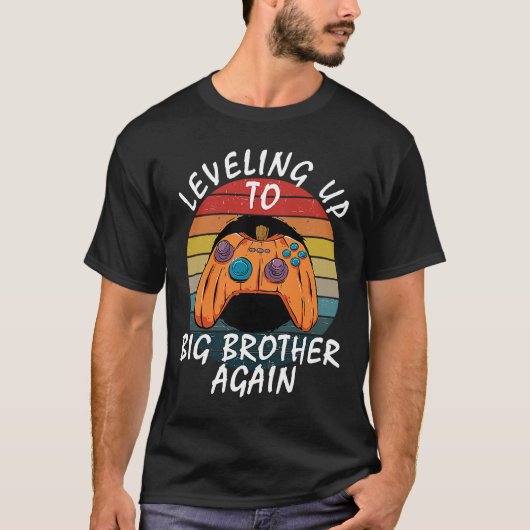 Retro  bro-boeien omhoog naar grote broer t-shirt (Voorkant)