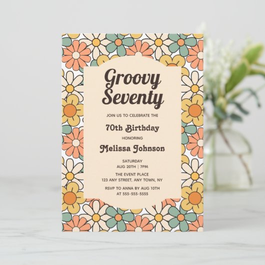 Retro Brown Peach Floral Groovy 70e verjaardag Kaart (Staand voorkant)