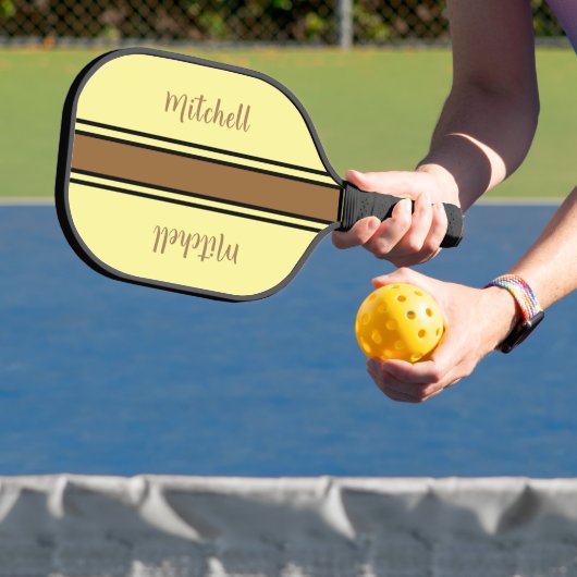 Retro bruin en geel gestreepte pickleball peddel paddle (Insitu)