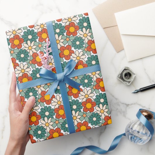 Retro Bruin Groen Hippie Floral Groovy Cadeaupapier (Geschenken)