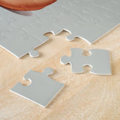 Retro Brunette Pin-up Girl in Pink Legpuzzel (Zijkant)