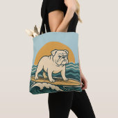 Retro Bulldog Surfer | Blue Surf Dog Graphic Beach Tote Bag (Dichtbij)