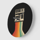Retro camera met regenboogprint grote klok (Hoek)