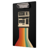 Retro camera met regenboogprint klembord (Links)