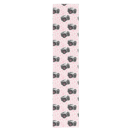 Retro Camera Met Roze Harten Fotograaf Trouwen Korte Tafelloper (Voorkant)