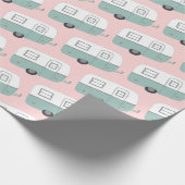 Retro Camper Trailer - muntroze verpakkingspapier Cadeaupapier (Hoek)