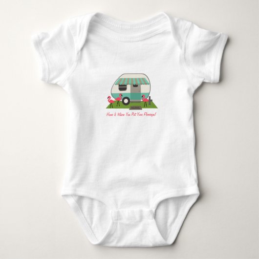 Retro Camper / Trailer & Roze Flamingos T-shirt (Voorkant)