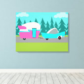 Retro Camper / Trailer Uitgerekte Canvas Print (Insitu (Houten vloer))