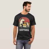 Retro Capybara Vader En Zoon Botsingen Grappige Ca T-shirt (Voorkant volledig)
