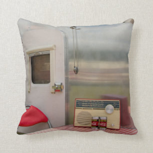 Retro Caravan American Mojo Pillow/CushionA Kussen