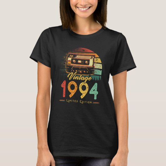 Retro Cassette 1994 28th Birthday 28 T-shirt (Voorkant)
