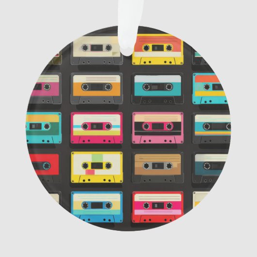 Retro Cassette Tape Pattern – Vintage Music Ornament (voorkant)