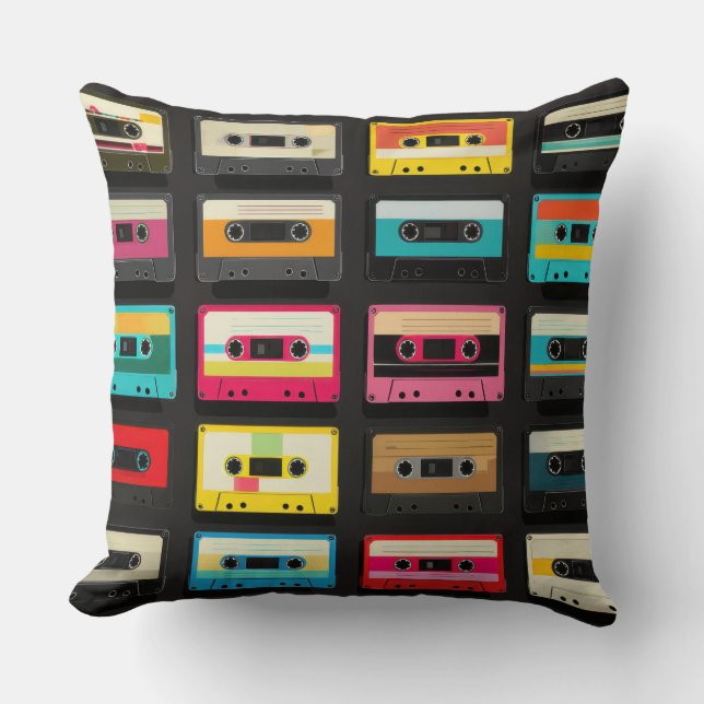 Retro Cassetteband Patroon – Vintage Muziek Kussen (Voorkant)
