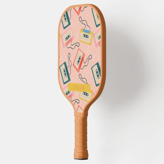Retro Cassettebandje Pattern Pink Pickleball Paddle (Links)