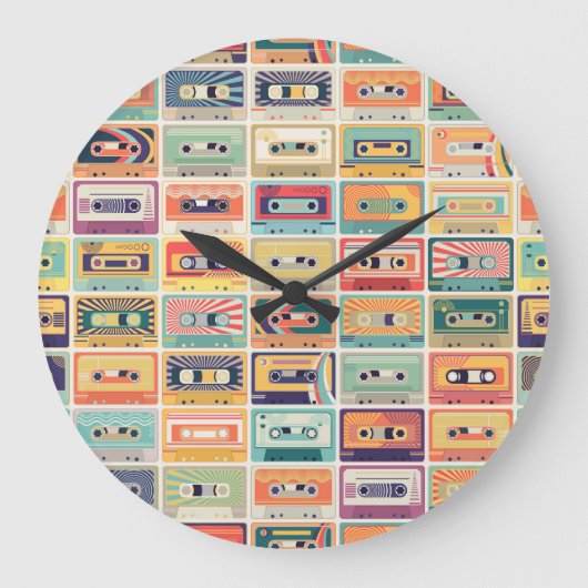 Retro Cassettebandjes Patroon. Grote Klok (Voorkant)