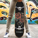 Retro Celestile Rozen Tattoo Stijl Aangepaste naam Persoonlijk Skateboard<br><div class="desc">Retro Celestile Rozen Tattoo Stijl aangepaste naam skateboard</div>