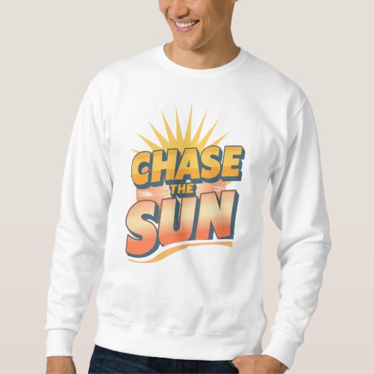 Retro "Chase the Sun" Summer Quote Trui (Voorkant)