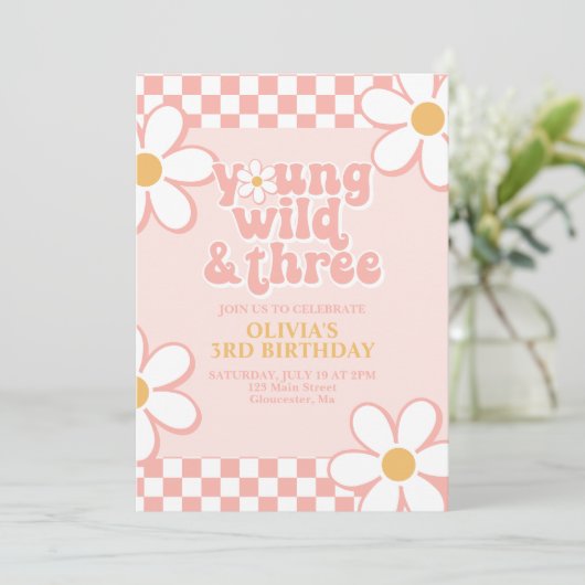 Retro Check Young Wild Drie Roze Daisy Kaart (Staand voorkant)