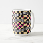 Retro Checkerboard Design met bloemen Koffiemok (Voorkant rechts)