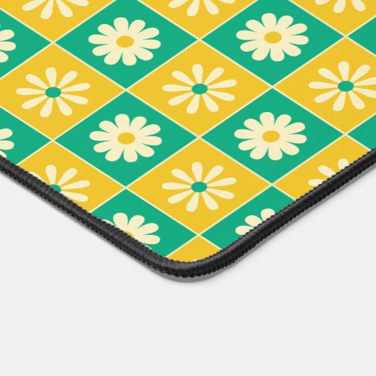 Retro Checkered Daisies Geel Groen Script Naam Bureaumat (Hoek)